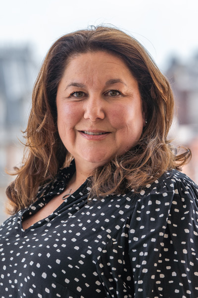 Maria Mealing